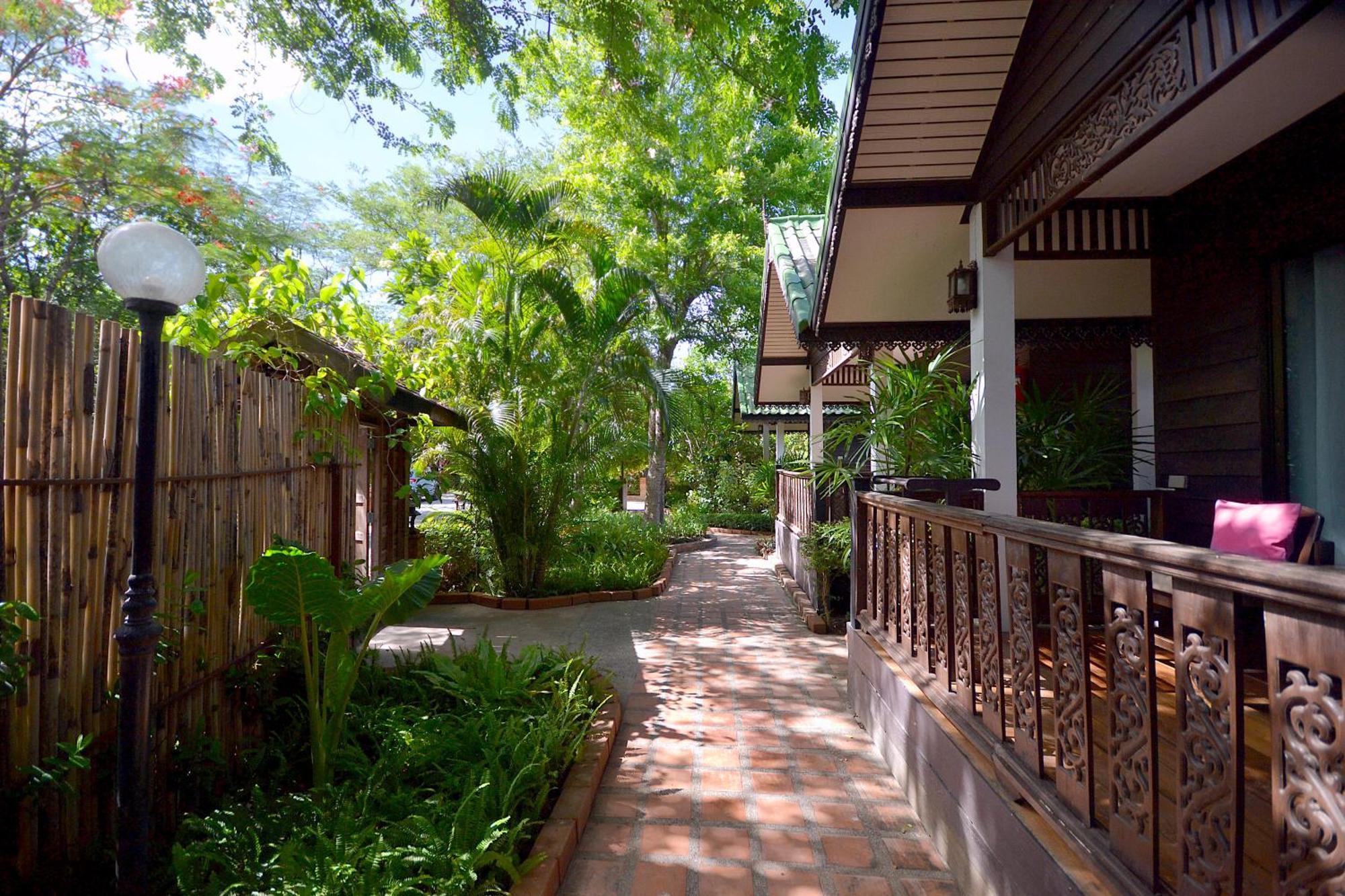 Thai Thai Sukhothai Resort Buitenkant foto